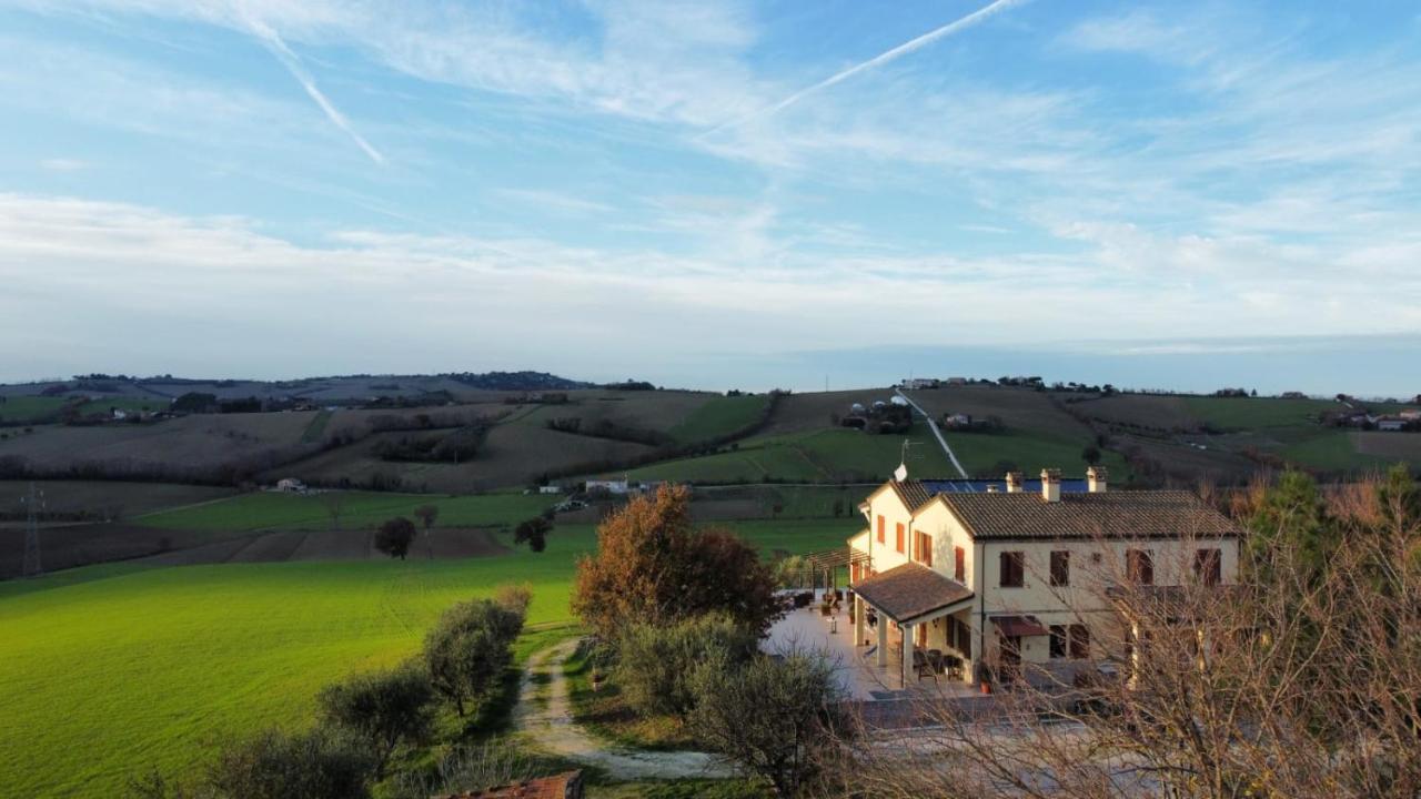 Agriturismo Vallelunga อังโกนา ภายนอก รูปภาพ