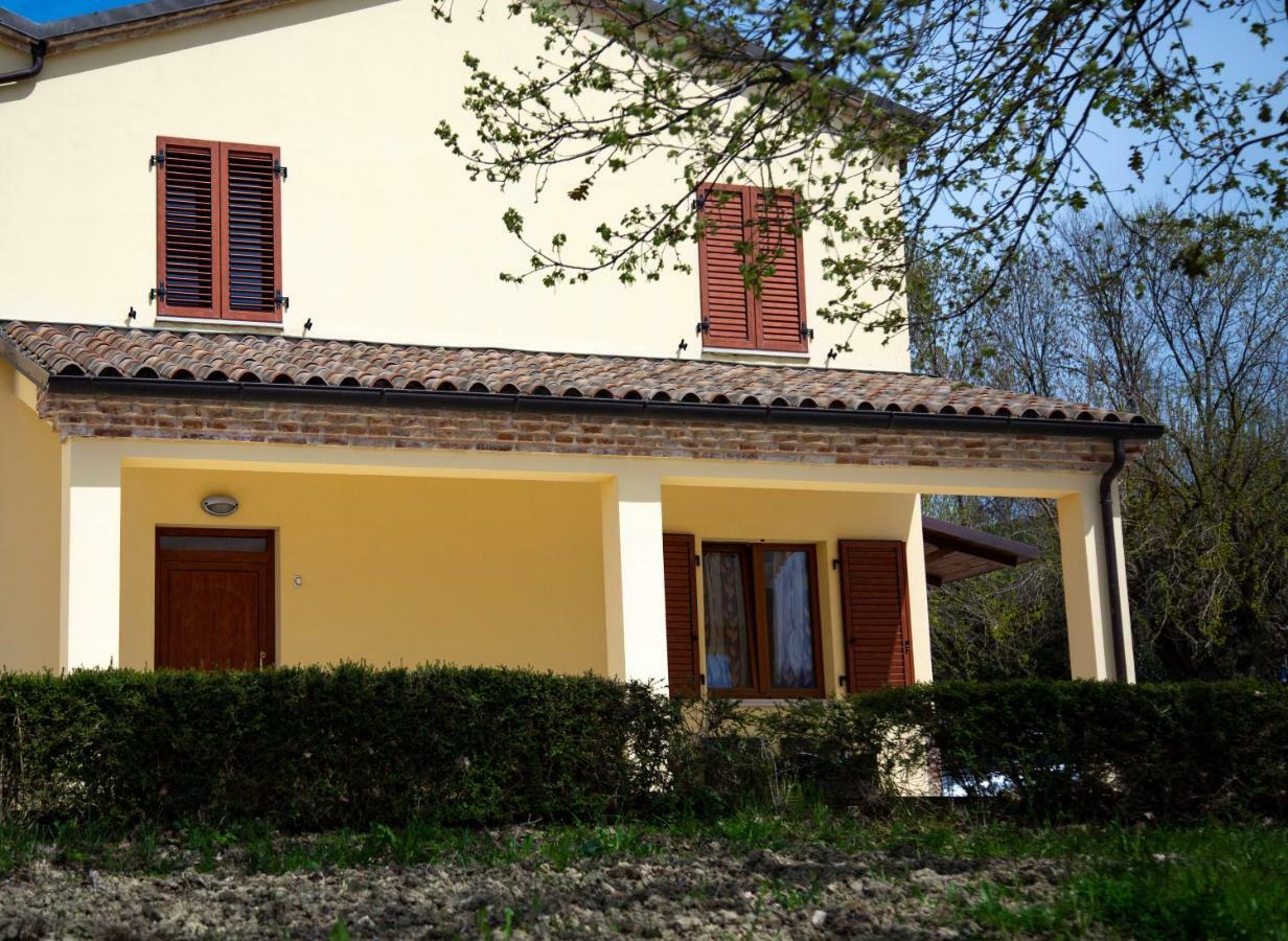 Agriturismo Vallelunga อังโกนา ภายนอก รูปภาพ