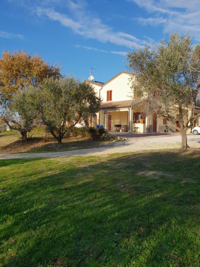 Agriturismo Vallelunga อังโกนา ภายนอก รูปภาพ